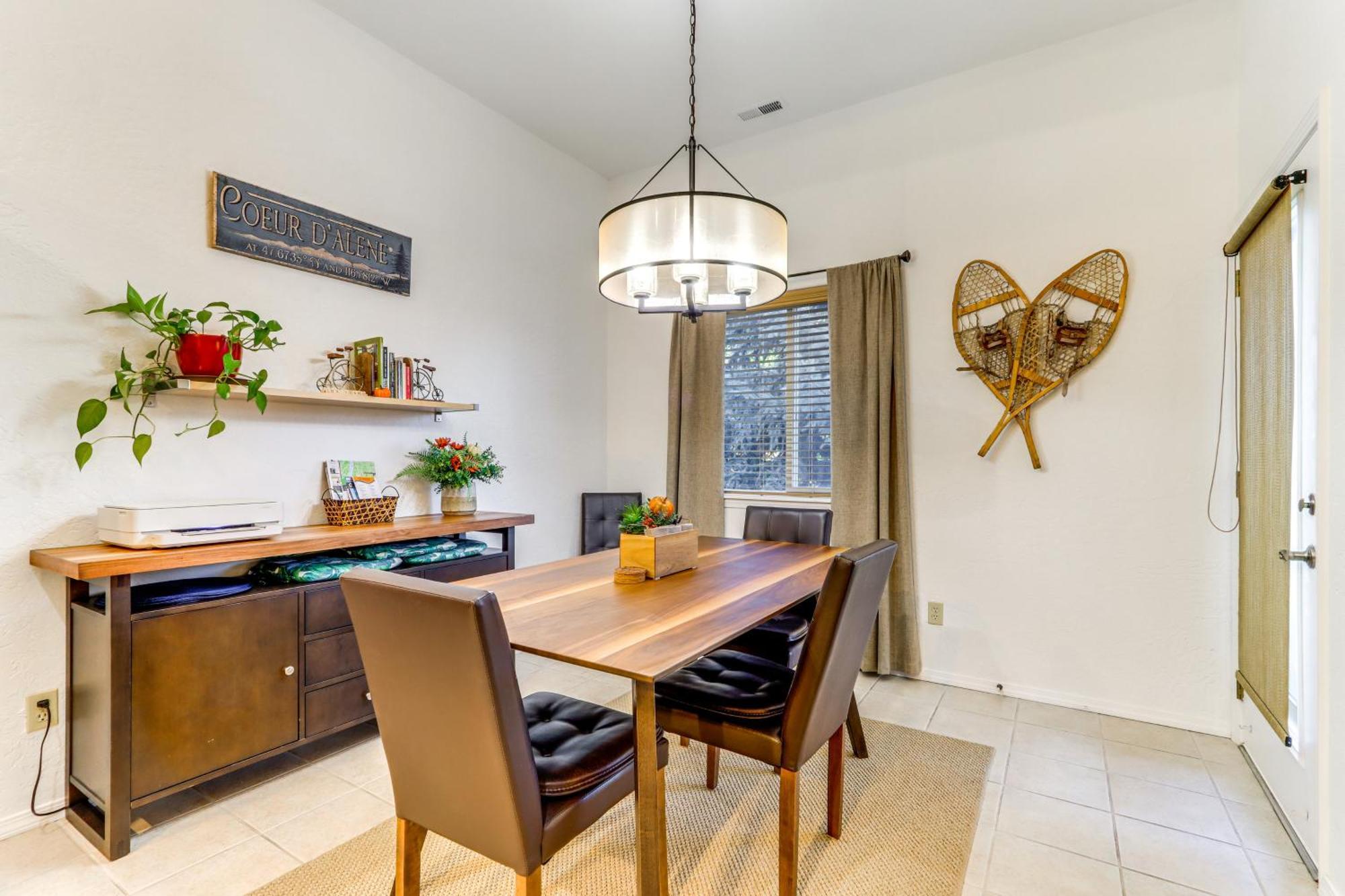 Modern Coeur Dalene Getaway Condo Walk Downtown! كويور دي أليني، أيداهو المظهر الخارجي الصورة