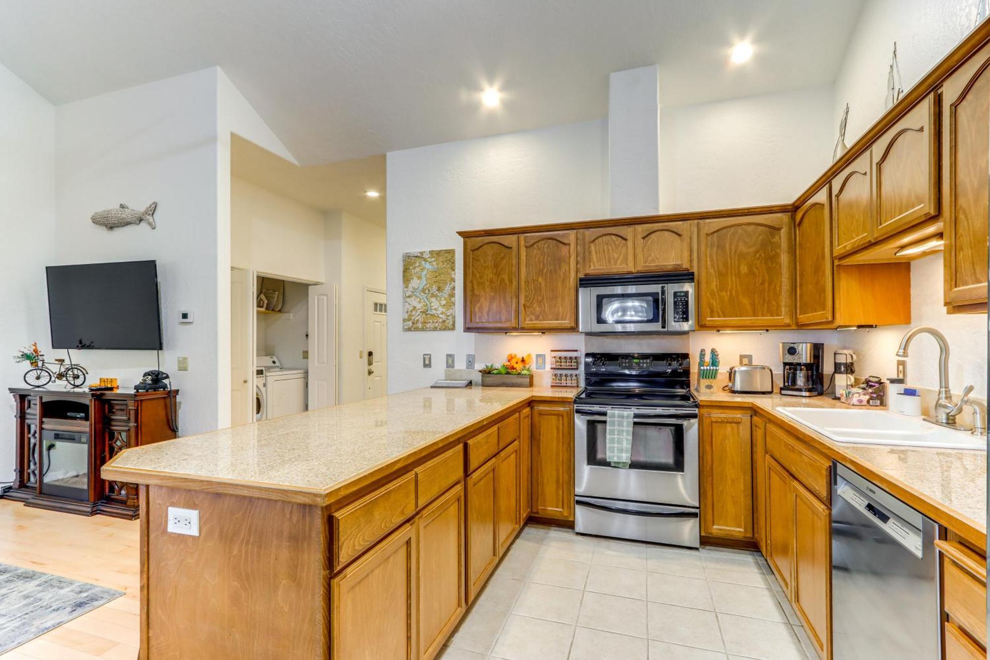 Modern Coeur Dalene Getaway Condo Walk Downtown! كويور دي أليني، أيداهو المظهر الخارجي الصورة
